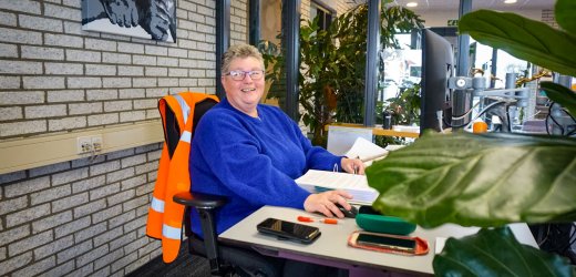 Vivianne aan het werk bij Wielemaker